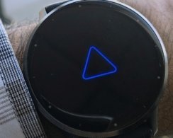Владельцы смарт-часов Garmin по всему миру столкнулись с «синим треугольником смерти»