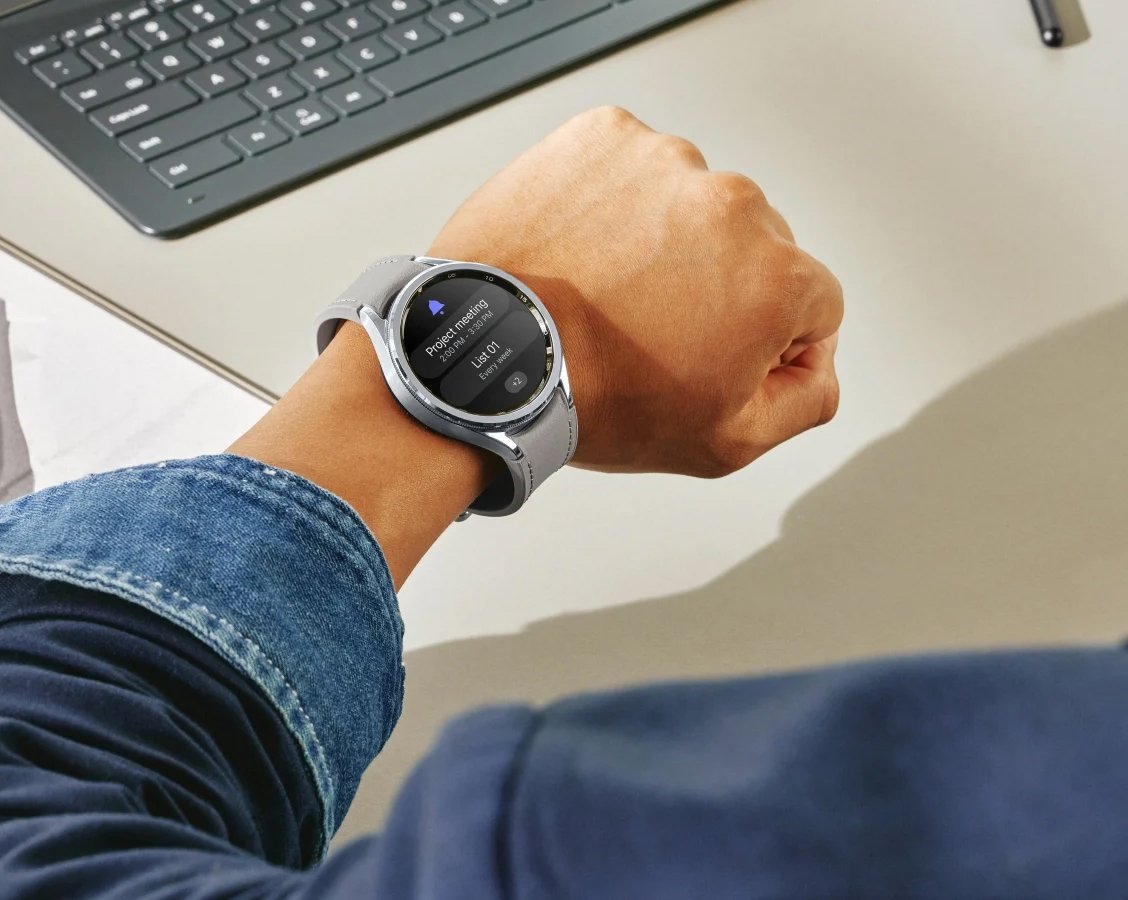 Samsung показала часы Galaxy Watch 6 и Watch 6 Classic с вращающимся безелем